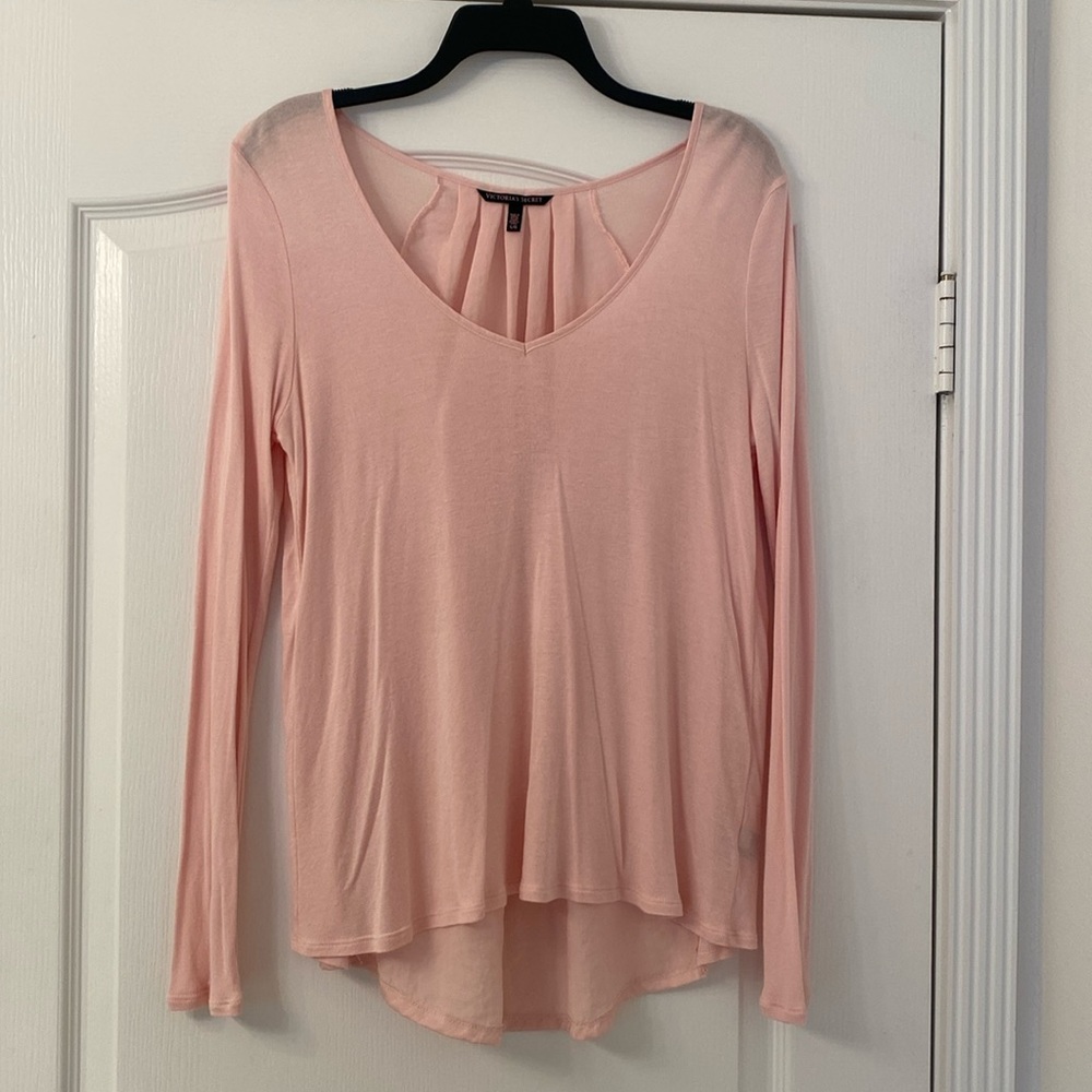Victoria secret blush pleated back top size l